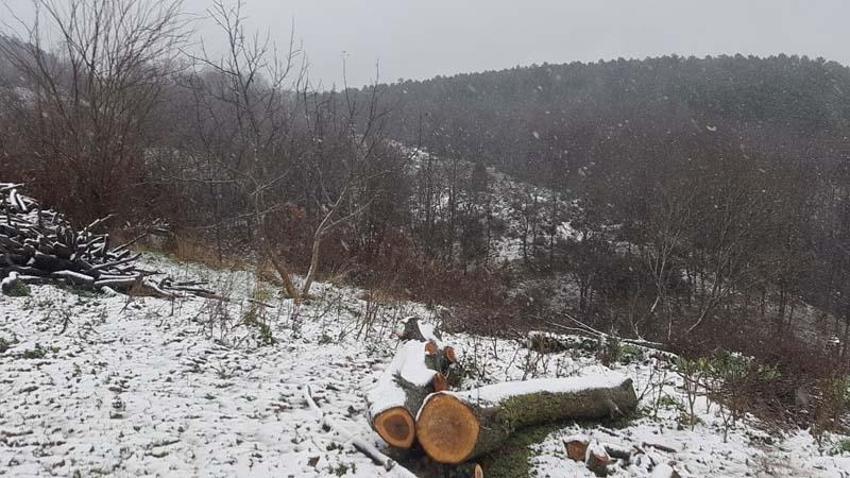 İstanbul'da yoğun kar yağışı! Meteoroloji’den peş peşe uyarılar geldi