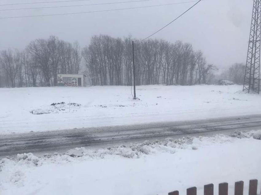 İstanbul'da yoğun kar yağışı! Meteoroloji’den peş peşe uyarılar geldi