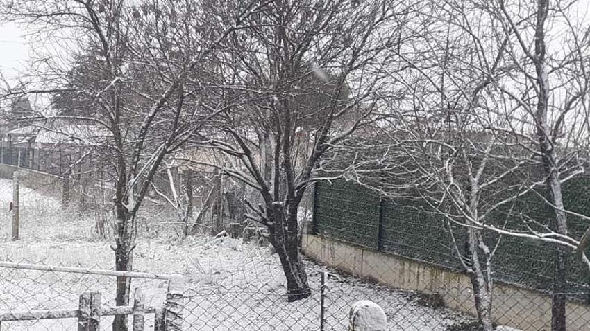 İstanbul'da yoğun kar yağışı! Meteoroloji’den peş peşe uyarılar geldi
