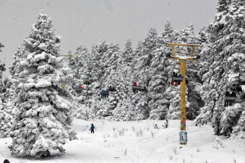 İstanbul'da yoğun kar yağışı! Meteoroloji’den peş peşe uyarılar geldi