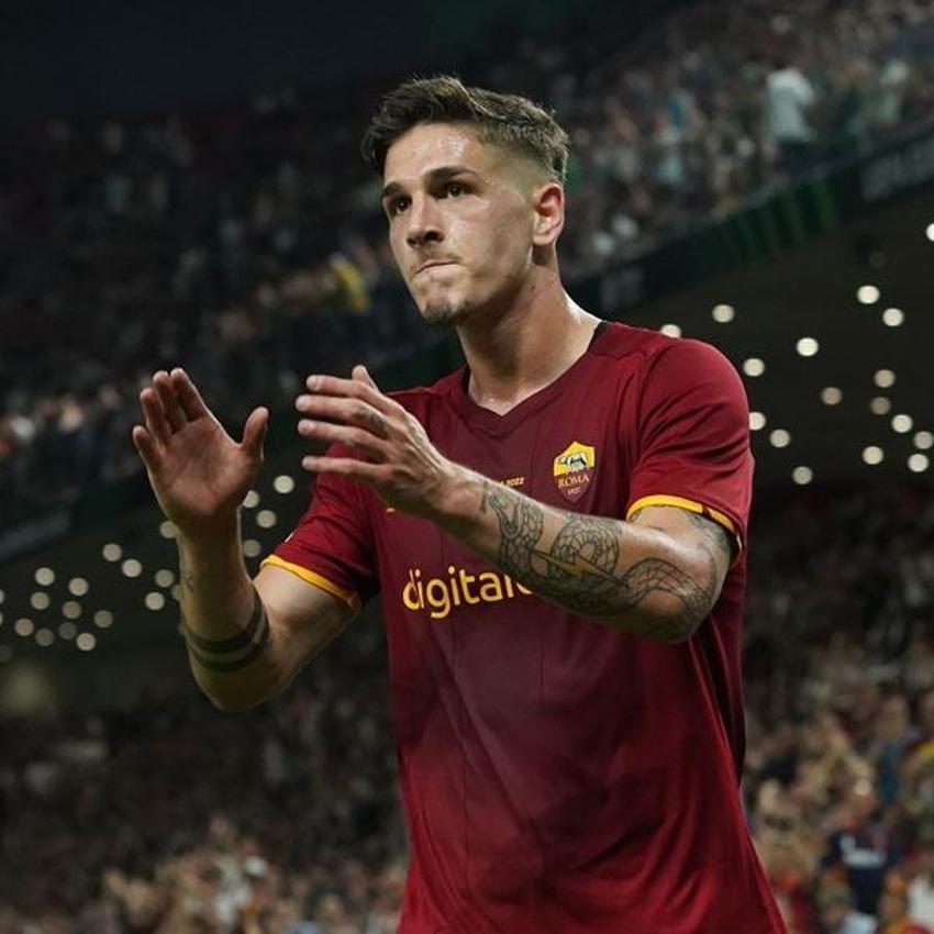 Torreira yıldız futbolcuyu takibe aldı Galatasaray taraftarlarını heyecan sardı