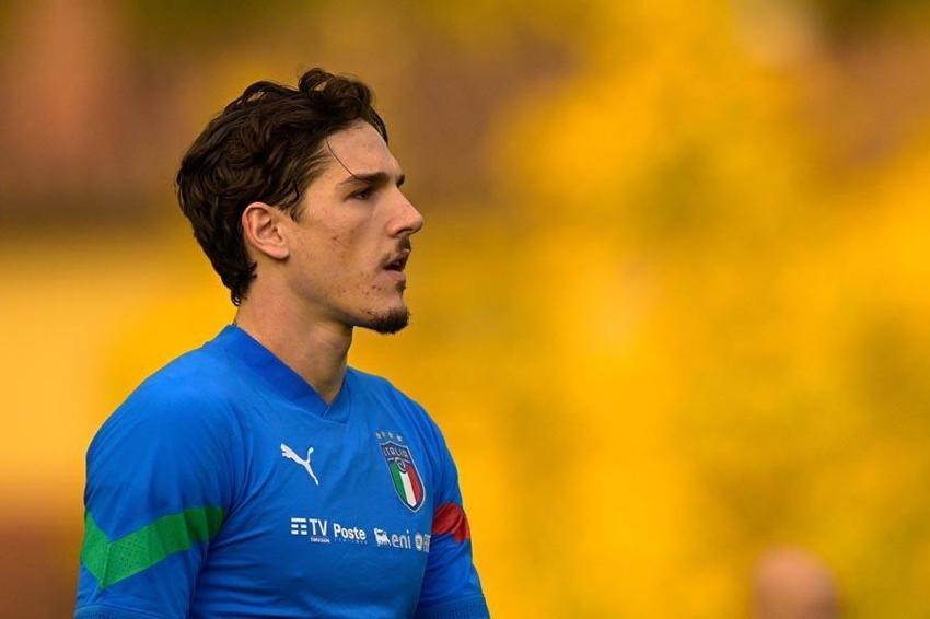 Torreira yıldız futbolcuyu takibe aldı Galatasaray taraftarlarını heyecan sardı