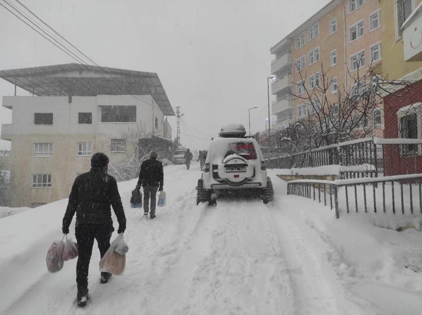 Okullar tatil edildi! Eğitime kar engeli