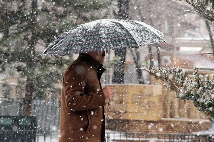 Okullar tatil edildi! Eğitime kar engeli