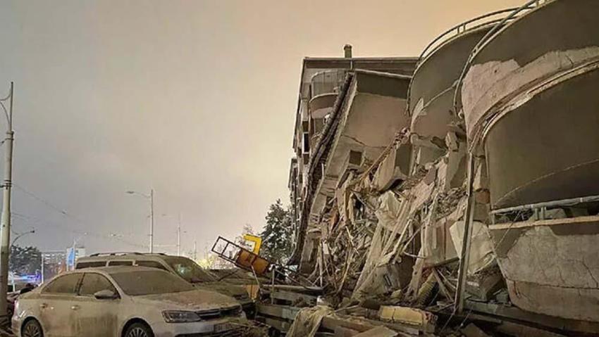 Türkiye depremi dünya gündemine oturdu! 16 ülke sallandı