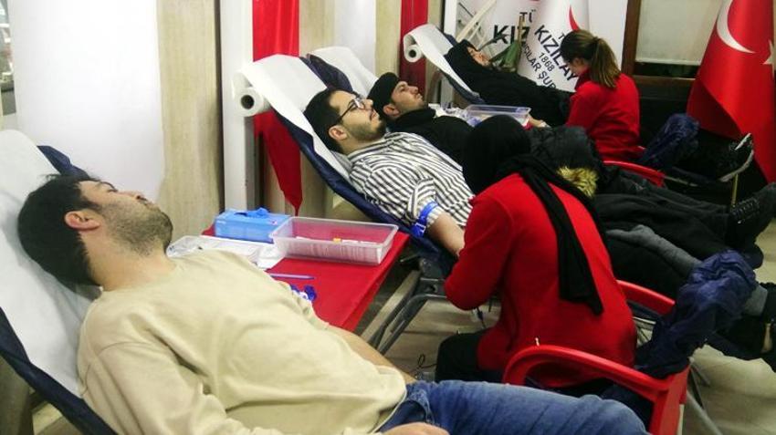 81 ilden deprem bölgesine yardım yağıyor! Türkiye tek yürek oldu