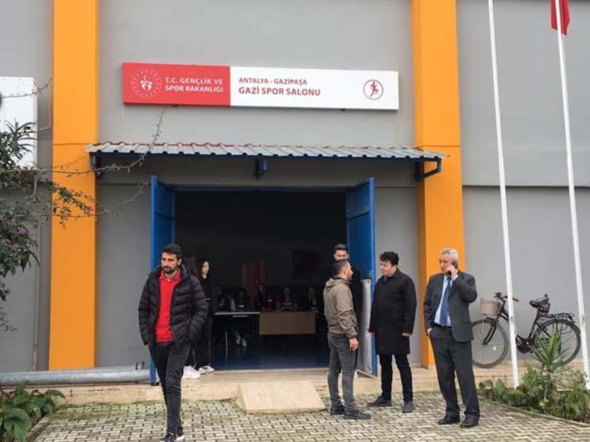 81 ilden deprem bölgesine yardım yağıyor! Türkiye tek yürek oldu