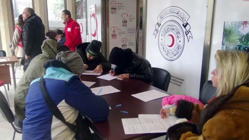 81 ilden deprem bölgesine yardım yağıyor! Türkiye tek yürek oldu