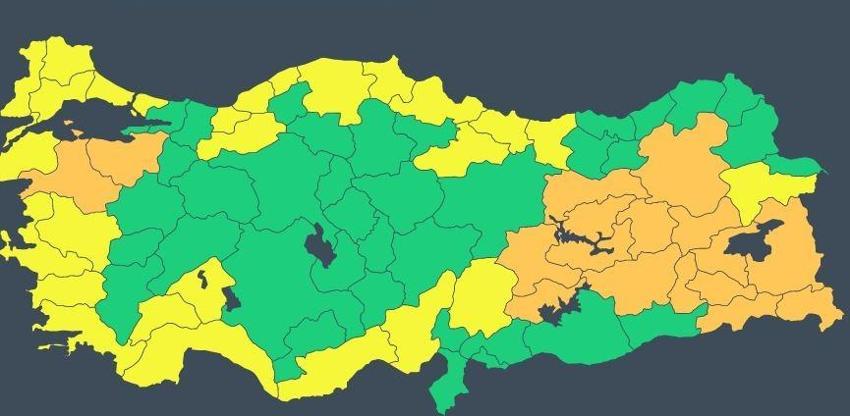 Kuvvetli kar sağanakları geliyor! Meteoroloji il il son dakika duyurdu, 43 il için uyarı