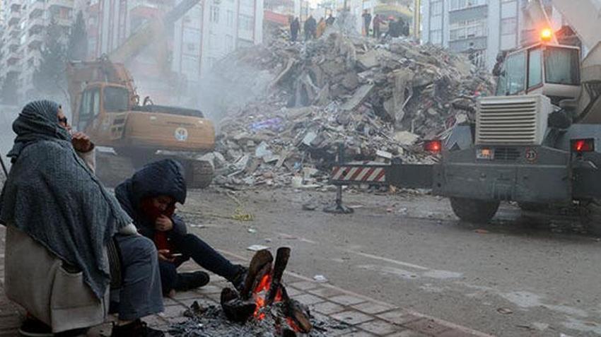 Deprem sonrası Crush Sendromu nedir, ezilme sendromu tedavisi nasıl yapılır? Deprem sonrası görülen crush sendromu belirtileri nelerdir, neden olur?