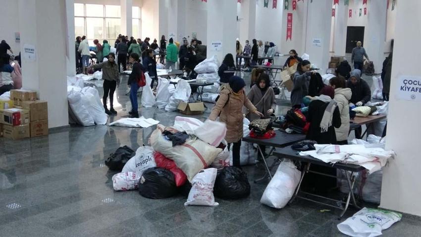 İşte Depremzedelerin yanında olmak için adım adım yardım rehberi