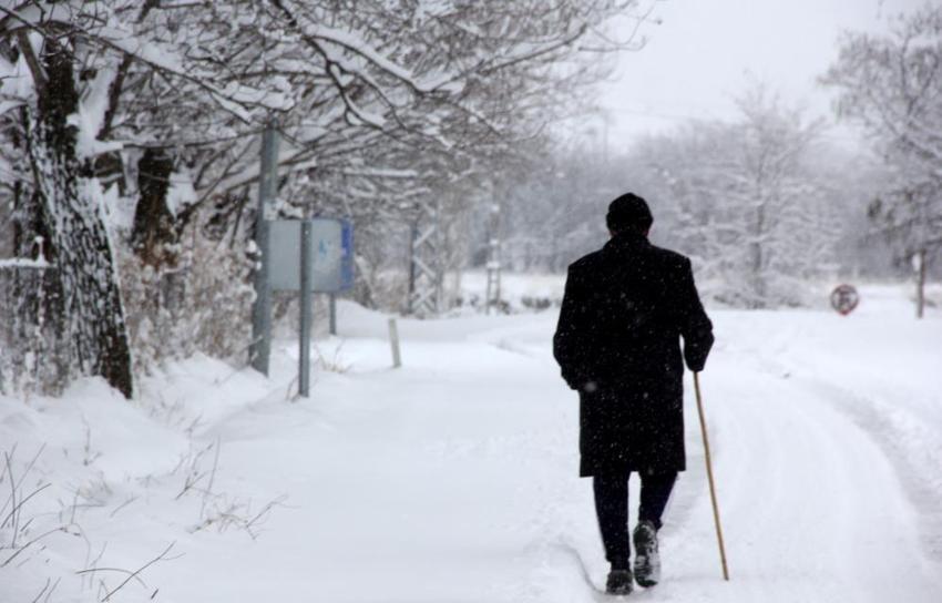 Şiddetli kar yağışı ve kar sağanakları başladı! Meteoroloji'den son dakika uyarısı, devam edecek
