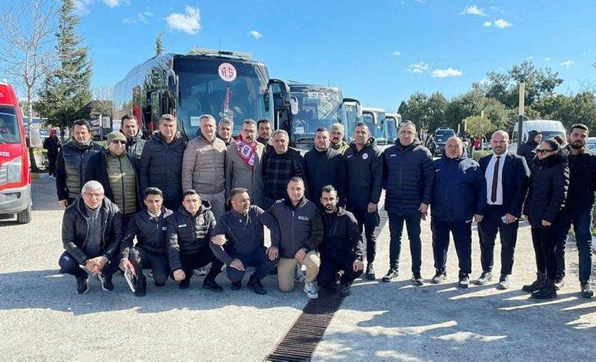 Zaniolo Galatasaray'a imza attı depremzedeler için yaptığı yardım takdir topladı