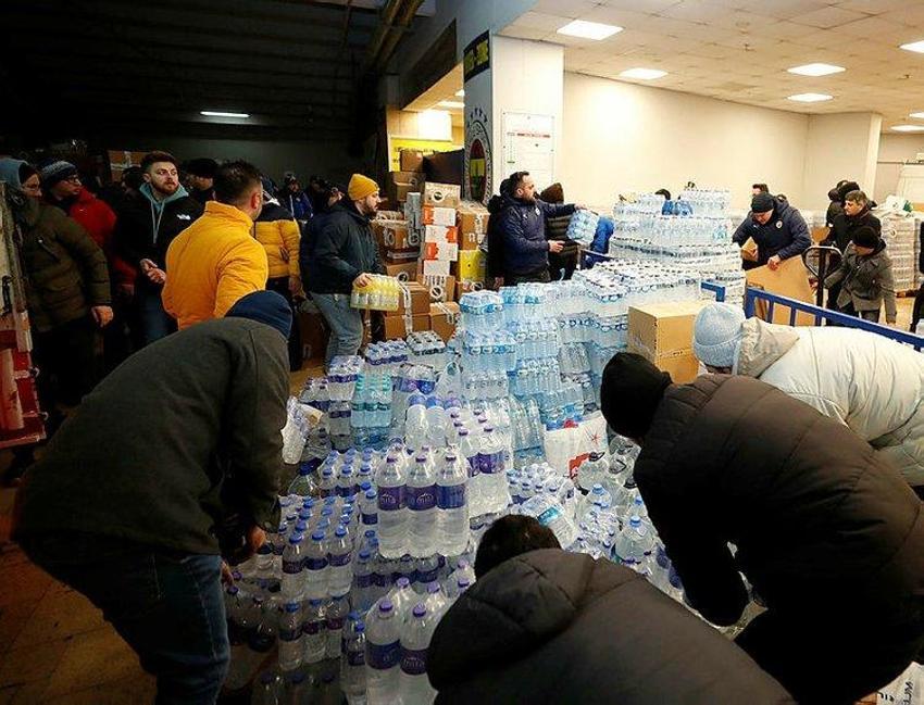 Zaniolo Galatasaray'a imza attı depremzedeler için yaptığı yardım takdir topladı