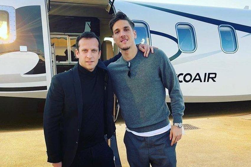 Zaniolo Galatasaray'a imza attı depremzedeler için yaptığı yardım takdir topladı