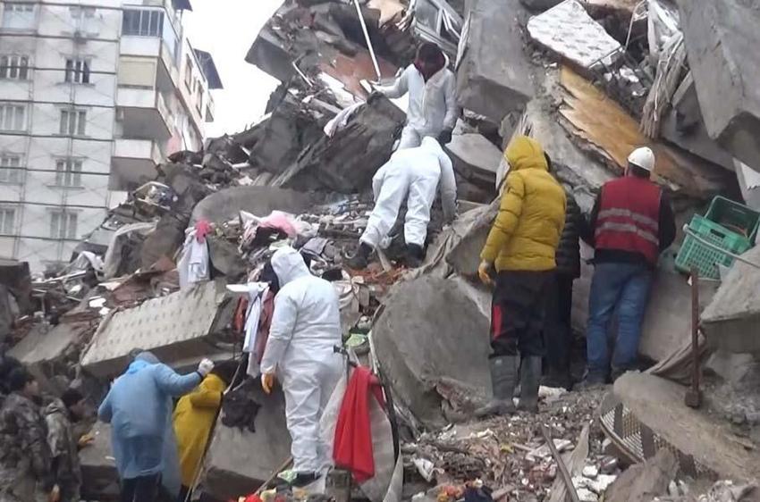 Türkiye depremi dünyada manşet oldu! Hasarın boyutu çok büyük