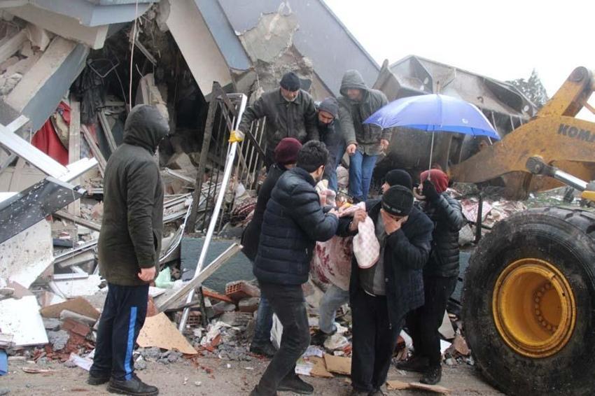 Türkiye depremi dünyada manşet oldu! Hasarın boyutu çok büyük