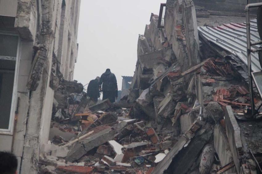Türkiye depremi dünyada manşet oldu! Hasarın boyutu çok büyük