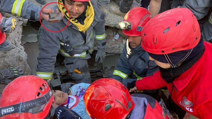 15 yaşındaki Ayfer, Zeynep Bastık ile hayata tutundu! "Gül Beyaz Gül'ü dinlemek istiyorum"