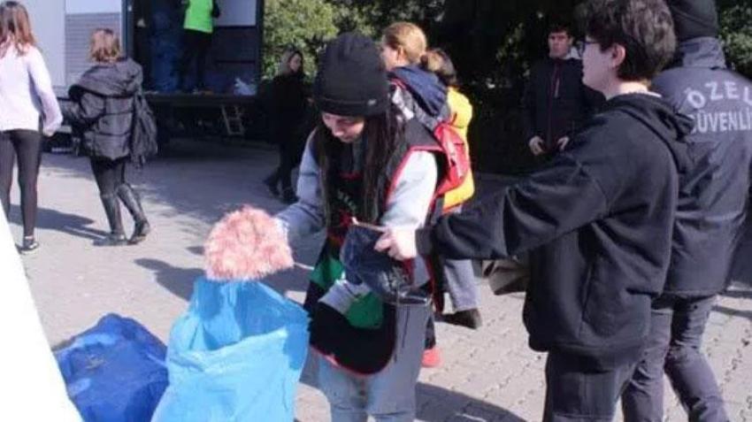Depremzedelere yollanan bazı eşyalar çileden çıkardı! 'Takma kirpik yollayan var'