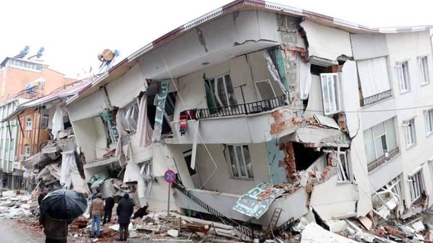 Kiralık evler depremzedeler için ücretsiz ilana dönüştü