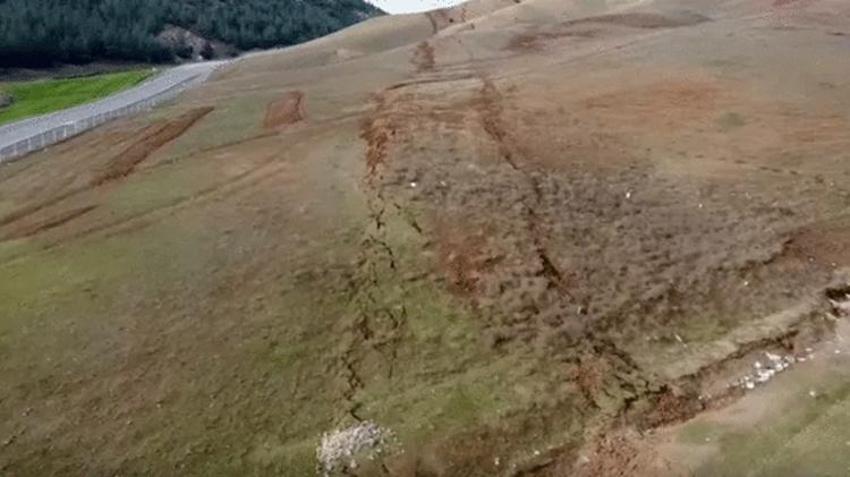 Deprem nedeniyle otoyollar ücretsiz mi? Köprüler ücretsiz mi? Kgm.gov.tr deprem bölgesi yol sorgulama  