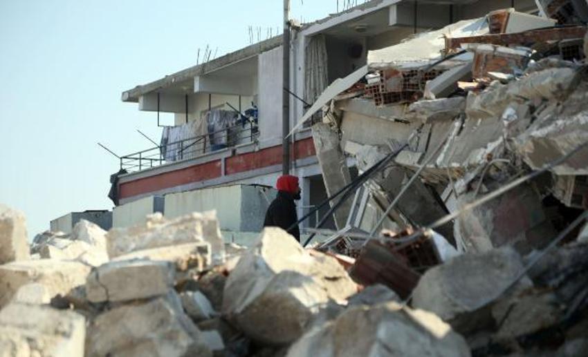 18 bin nüfuslu mahallede sağlam bina kalmadı
