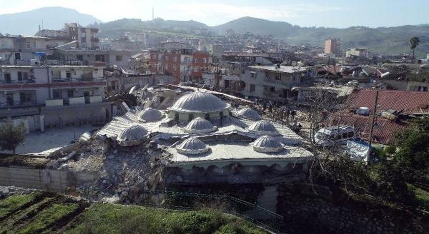 18 bin nüfuslu mahallede sağlam bina kalmadı