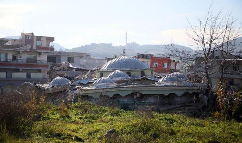 18 bin nüfuslu mahallede sağlam bina kalmadı