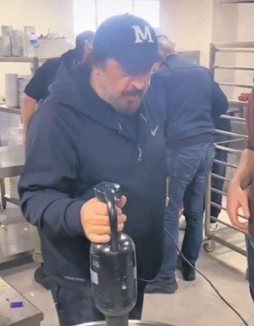 Ünlü şefler, ekipleriyle deprem bölgesine koştu