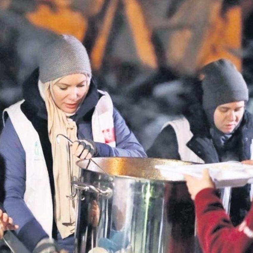 Ünlü şefler, ekipleriyle deprem bölgesine koştu