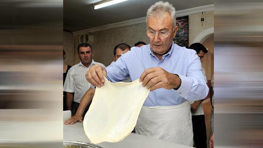 Deniz Baykal hayatını kaybetti! ABD'de okudu, siyasi yasaklı oldu, işte Deniz Baykal'ın hayatı