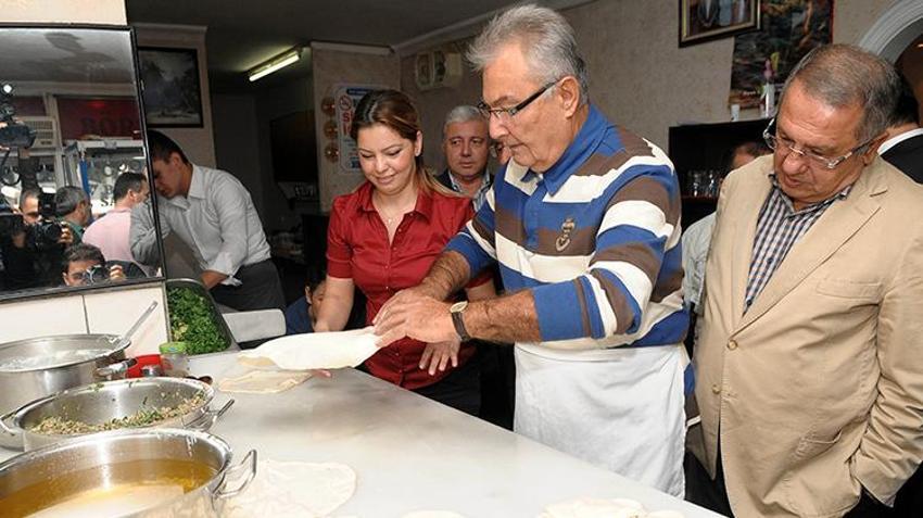 Deniz Baykal hayatını kaybetti! ABD'de okudu, siyasi yasaklı oldu, işte Deniz Baykal'ın hayatı