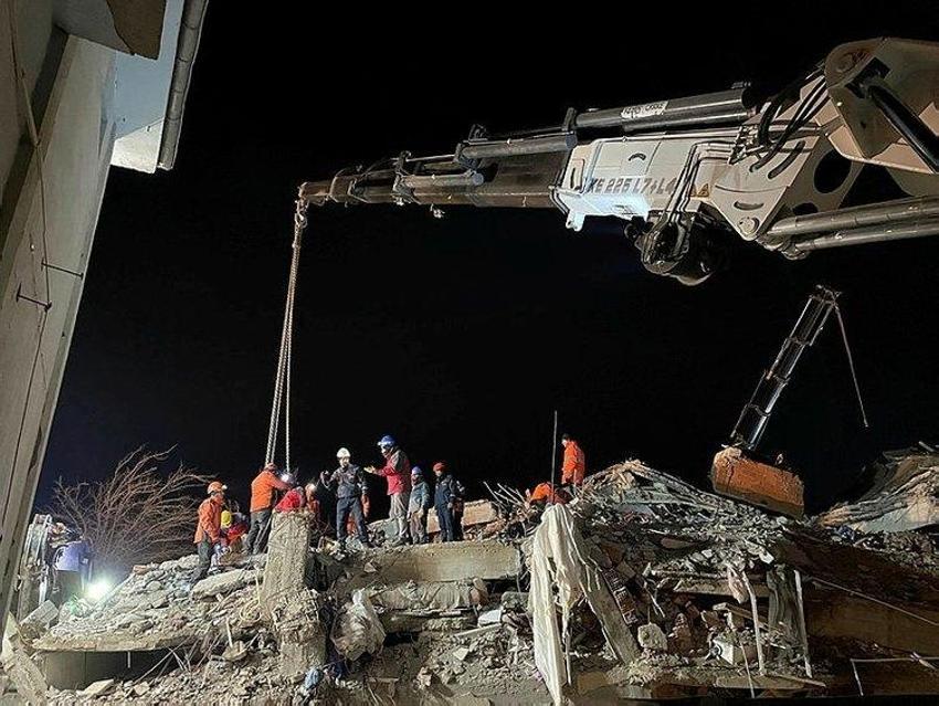 İngilizler bile 4 büyüklere hayran kaldı: İyilikte yarış halindeler