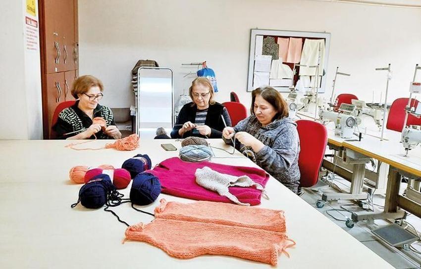 Milli mücadele ruhu ayakta! Depremzedelere destek yağıyor
