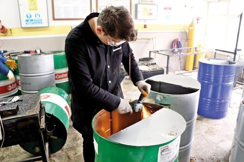 Milli mücadele ruhu ayakta! Depremzedelere destek yağıyor