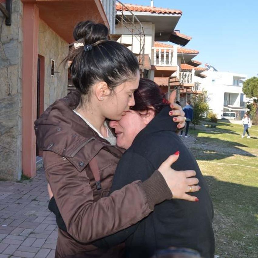 Depremzedelerin akılları geride bıraktıkları yakınlarında kaldı!