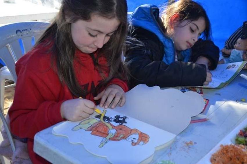 Depremzedelerin akılları geride bıraktıkları yakınlarında kaldı!
