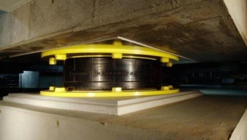 Deprem izolatörü sonradan takılır mı? Sismik deprem izolatörü hangi binalara, hangi kata takılır?