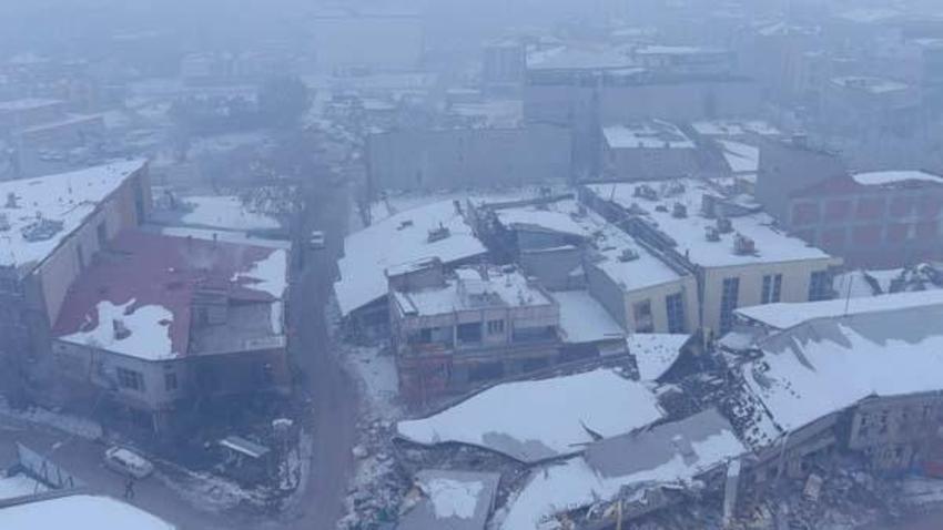 İkinci depremin merkez üssü Elbistan'daki yıkım havadan görüntülendi