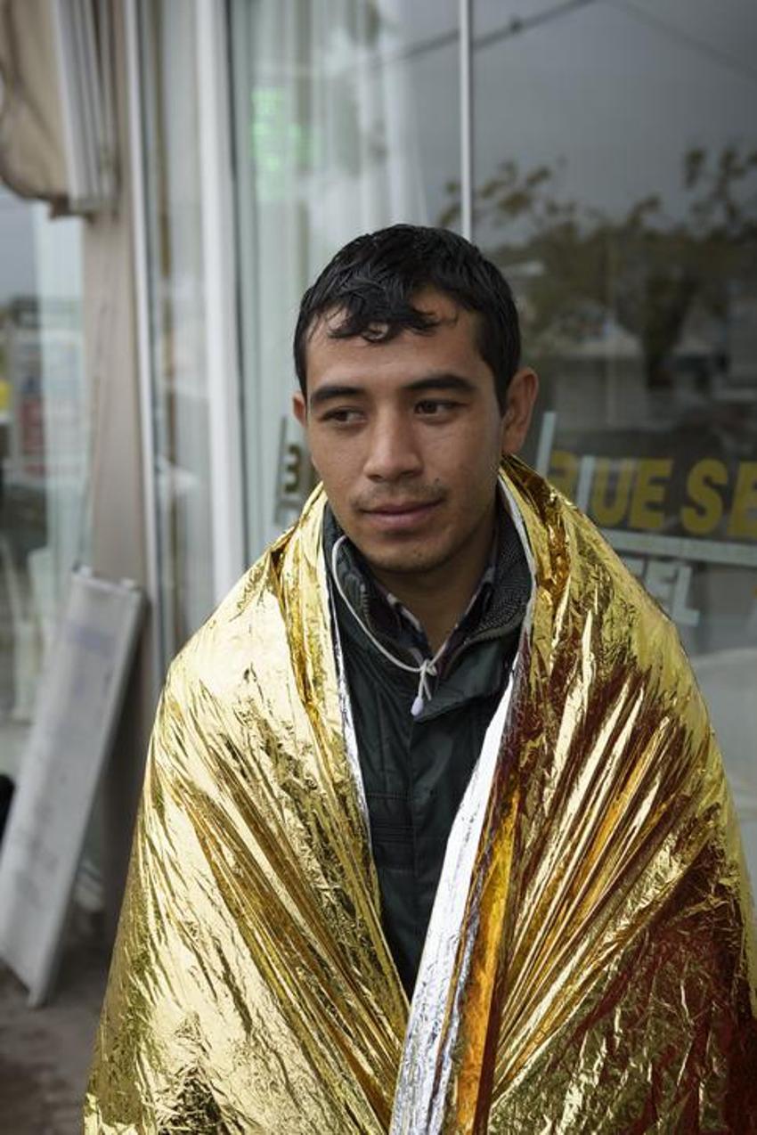 Termal battaniye nedir, özellikleri neler? Termal battaniyenin sarı tarafı ne işe yarar, nasıl çalışır, depremde neden kullanılır? 