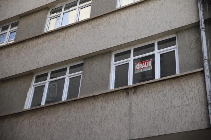 Fırsatçılar devreye girdi! Kiralara yüzde 400 zam yaptılar, 4 bin TL'ye çıktı