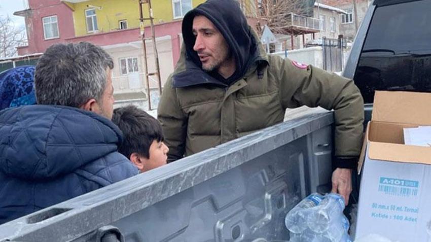Mehmet Topal Malatya'da enkaz çalışmalarına katıldı ihtiyaç malzemelerini tek tek köylere ulaştırdı