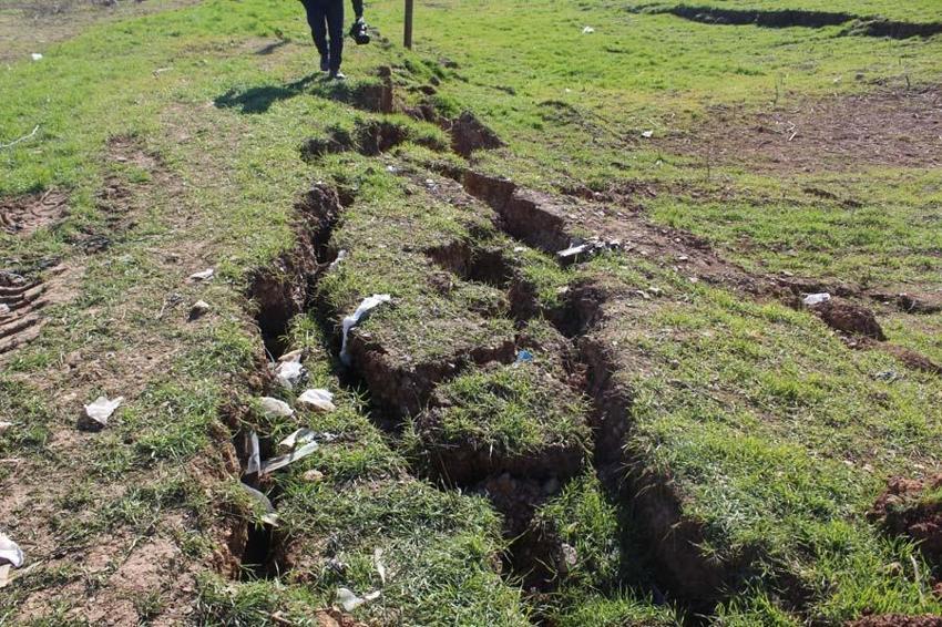Gaziantep’te fay hattı geçtiği yeri savaş alanına çevirdi