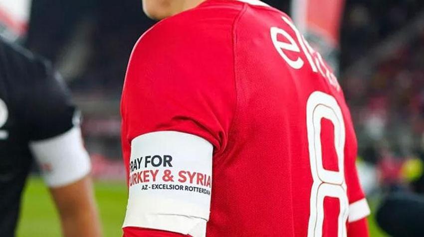 Kimse fark etmemişti! Sneijder canlı yayında açıkladı: Ajax Türk bayraklı pazubandı takmadı