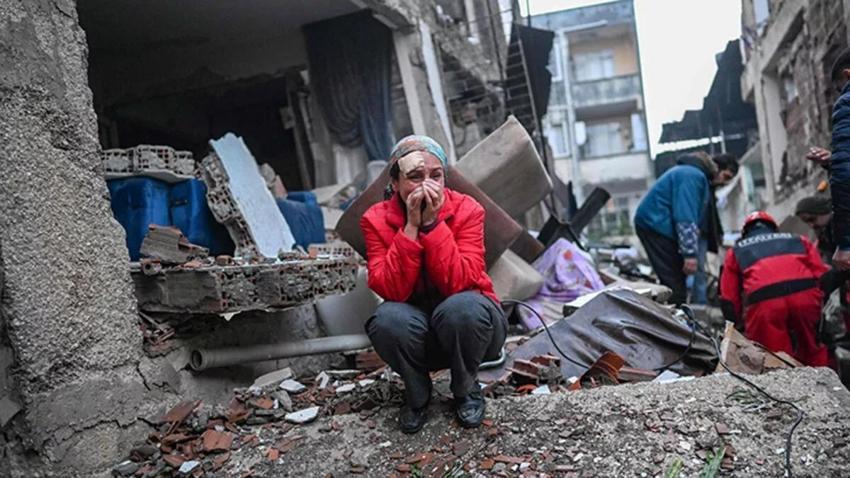 Yüz yıl geçse de unutulmayacak Maraş depremini en iyi anlatan 5 fotoğraf