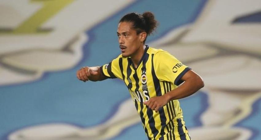 Fenerbahçe'de yabancı sayısı 14'e düştü! Okay Yokuşlu ile Emre Mor'un hocasının yanına gidiyor