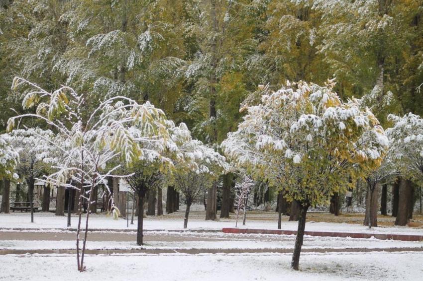 Kar yağışı ve yağmur tekrar başlıyor! 40 il için gün verildi, Meteoroloji son dakika duyurdu