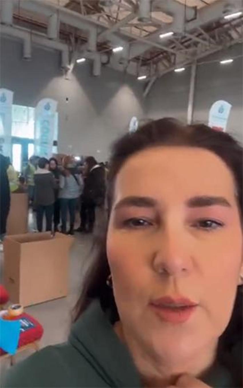 Yonca Lodi: Yemek yemeye utanır olduk