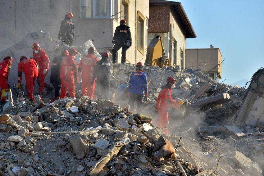 Deprem bölgesinde kademeli üretim planı! İşveren harekete geçti